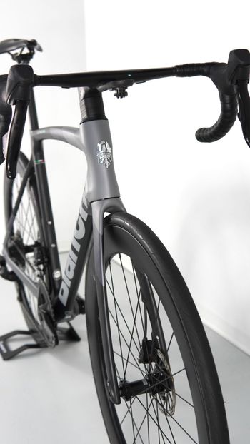 Brugt Bianchi Oltre SRAM Rival eTap AXS 2023 Road & Gravel — billede 10 af 17