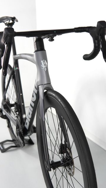 Gebrauchtes Bianchi Oltre SRAM Rival eTap AXS 2023 Road & Gravel, Hellgrau — Bild 10 von 17