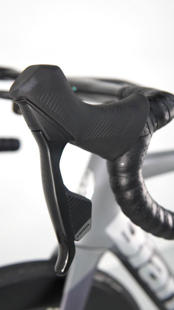 Brugt Bianchi Oltre SRAM Rival eTap AXS 2023 Road & Gravel — billede 8 af 17