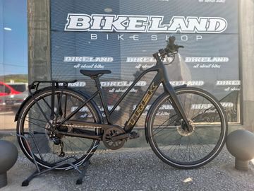 Käytetty Trek Custom Shimano Altus 2024 Urban & Touring