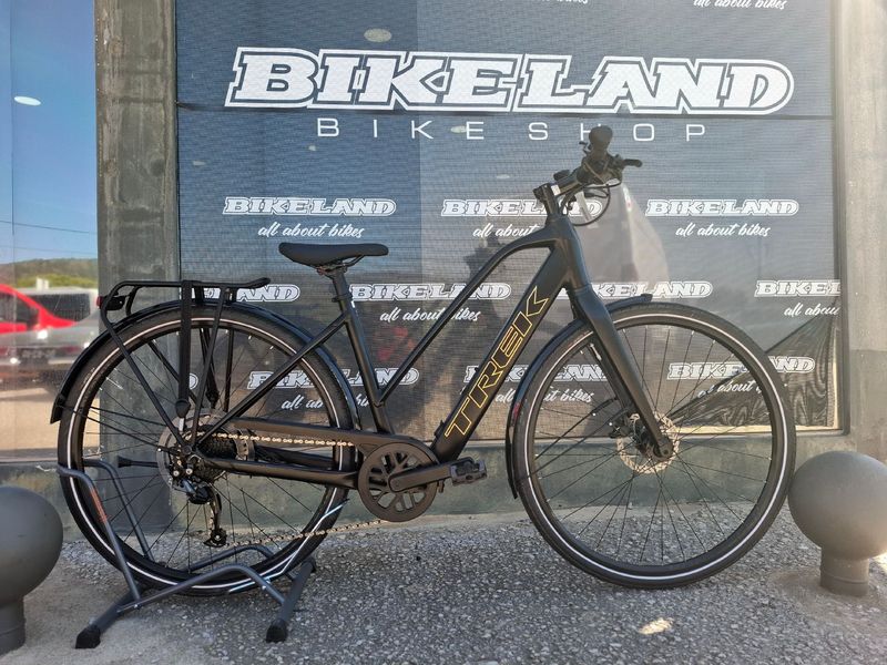 Used Trek Custom Shimano Altus 2024 Urban & Touring