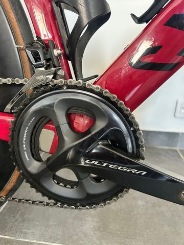 Tweedehands Canyon Aeroad CF SL 8 2024 2024 Road & Gravel — afbeelding 2 van 9