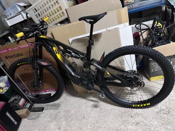 Tweedehands Lapierre Overvolt AM 7.6 2021 2021 Mountainbike — afbeelding 9 van 11