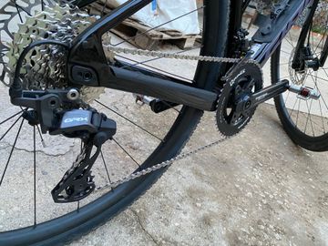 Käytetty Giant Revolt Advanced 2 2025 2025 Road & Gravel — kuva 11 / 21