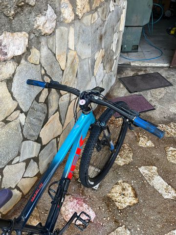 Gebrauchtes Trek Marlin 7 Gen 3 2023 2023 Mountainbike, Blau, 27.5, 29 — Bild 5 von 8