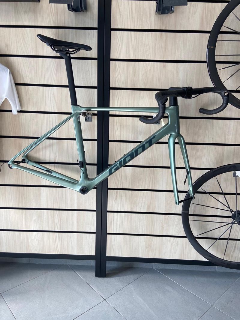 Used Giant Tcr Advanced 0 Frameset 2026 Road & Gravel