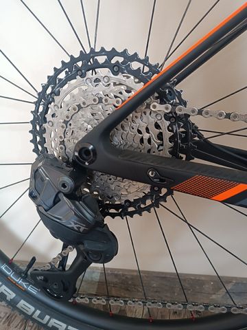 Used Scott Scale Shimano Deore XT Di2 2017 Road & Gravel, Black — image 4 of 10