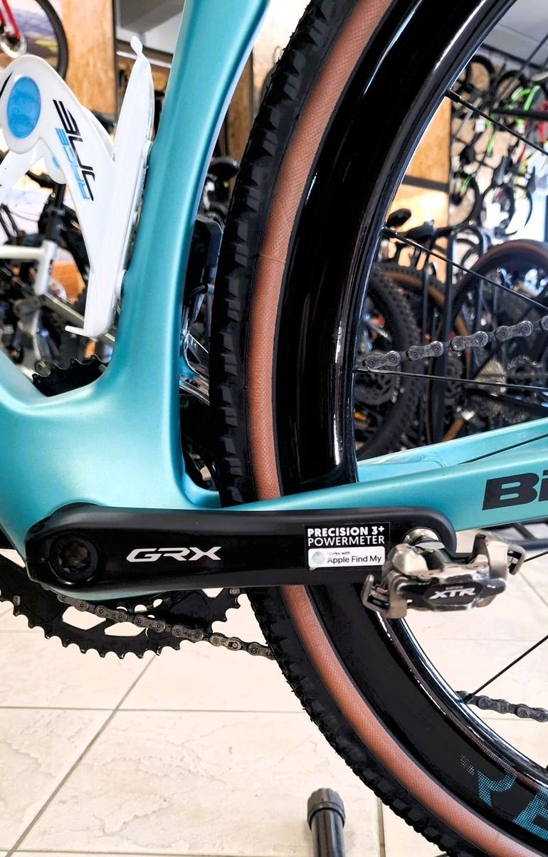 Used Bianchi Impulso Shimano GRX Di2 2025 Road & Gravel, Blue — image 5 of 12