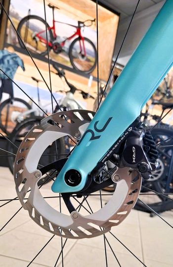 Used Bianchi Impulso Shimano GRX Di2 2025 Road & Gravel, Blue — image 3 of 12