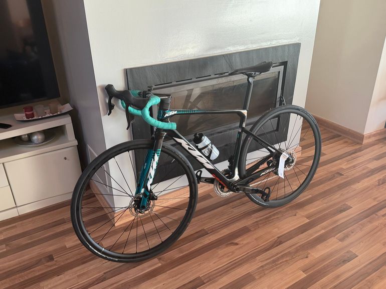 Brugt KTM Revelator alto SRAM Rival eTap AXS 2025 Road & Gravel — billede 4 af 5