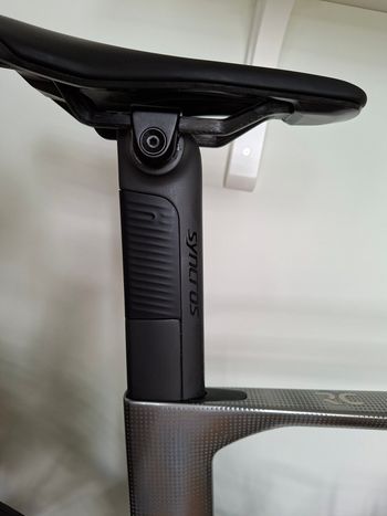 Brugt Scott Foil Shimano Dura Ace Di2 2024 Road & Gravel — billede 8 af 17