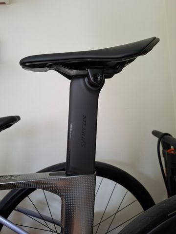 Used Scott Foil Shimano Dura Ace Di2 2024 Road & Gravel, Light Gray — image 9 of 18