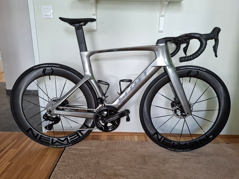 Scott Foil Shimano Dura Ace Di2 2024 Road & Gravel d'occasion