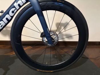 Used Bianchi Oltre COMP 2026 2026 Road & Gravel, Blue — image 9 of 12