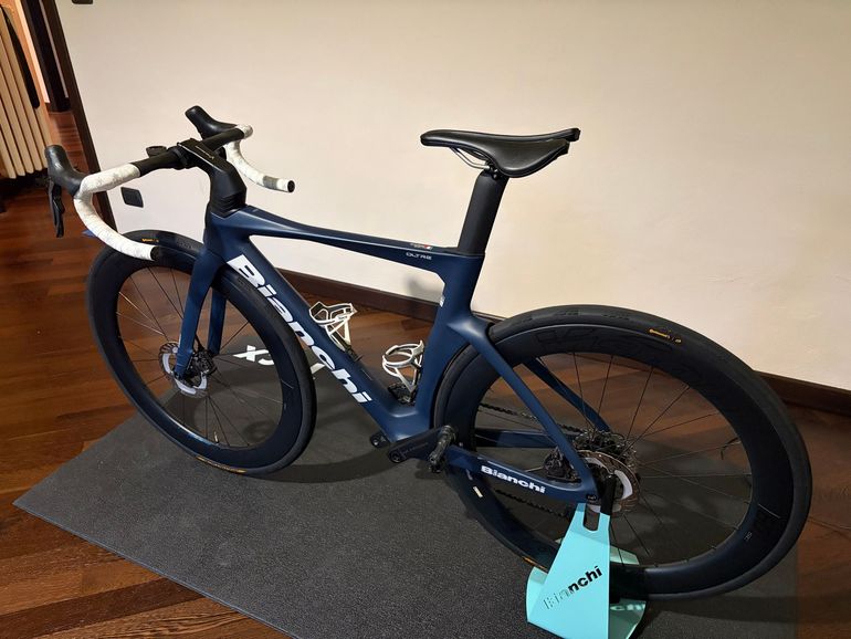 Used Bianchi Oltre COMP 2026 2026 Road & Gravel, Blue — image 5 of 12