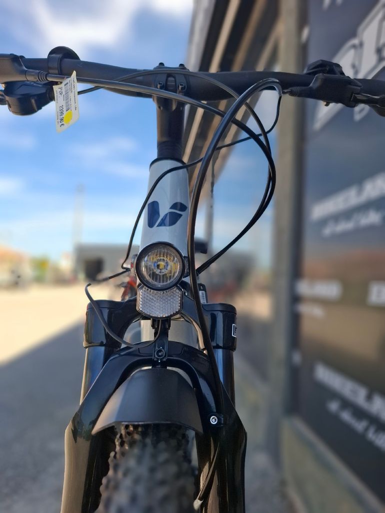 Liv Amiti Shimano Altus 2024 Urban de segunda mano, Gris claro — imagen 5 de 7