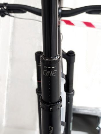 Brugt Specialized Enduro Expert 2023 2023 Mountainbike — billede 5 af 9