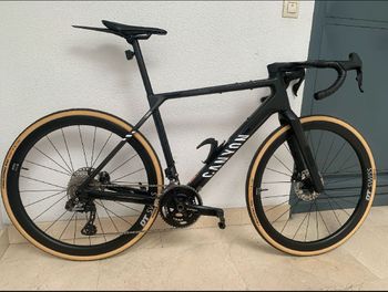 Used Canyon Grail CFR Di2 2024 2024 Road & Gravel