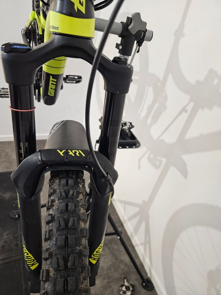 Gebrauchtes Giant Reign 2 2017 2017 Mountainbike, Schwarz — Bild 5 von 13