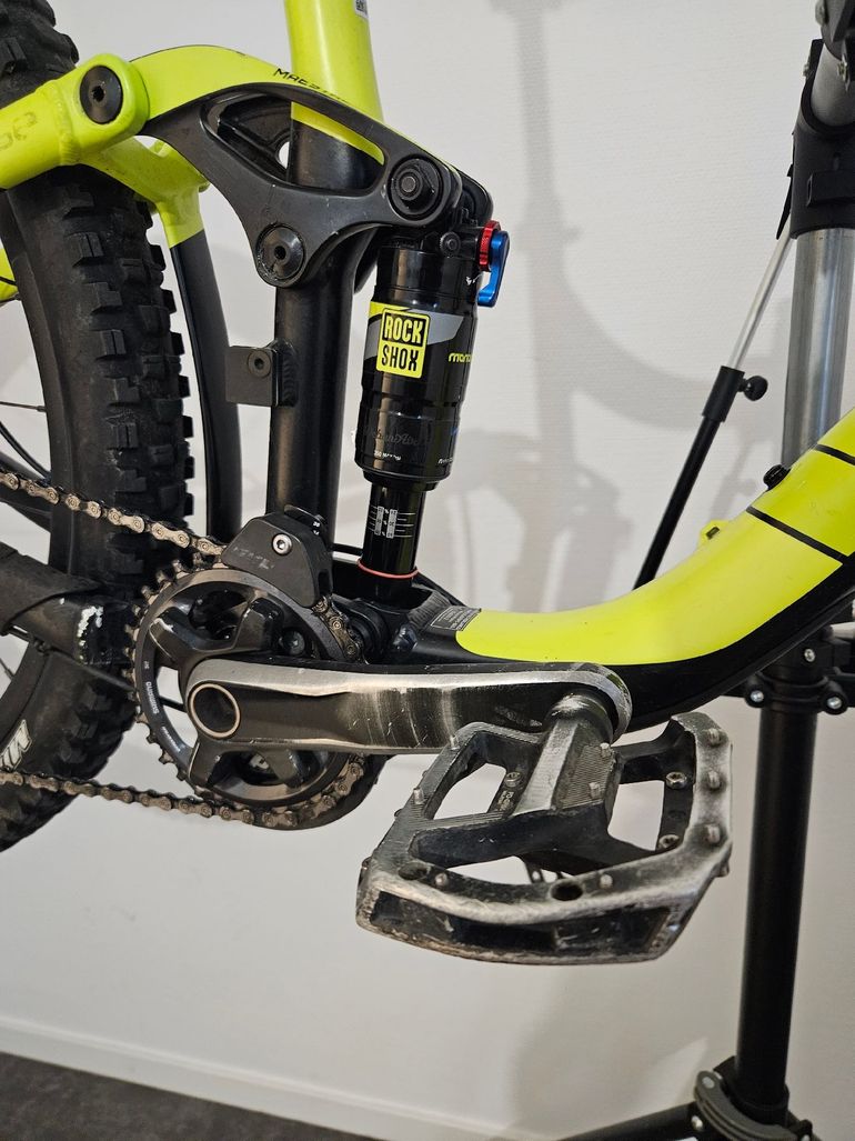 Gebrauchtes Giant Reign 2 2017 2017 Mountainbike, Schwarz — Bild 2 von 13