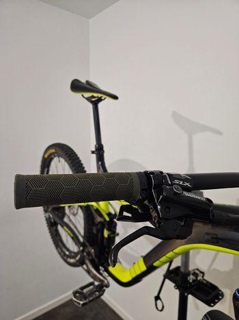 Gebrauchtes Giant Reign 2 2017 2017 Mountainbike, Schwarz — Bild 8 von 13
