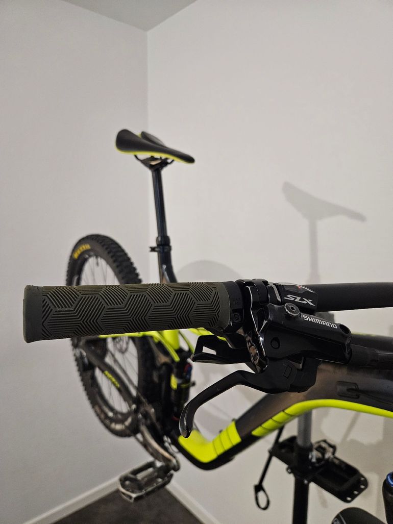 Gebrauchtes Giant Reign 2 2017 2017 Mountainbike, Schwarz — Bild 8 von 13