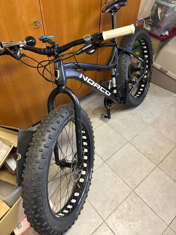 Used Norco Bigfoot 6.2 2016 2016 Mountainbike, Black, 26 — image 2 of 10