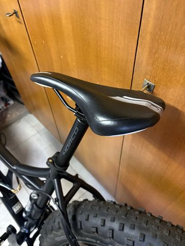 Used Norco Bigfoot 6.2 2016 2016 Mountainbike, Black, 26 — image 7 of 10