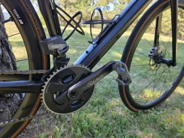 Used BMC Roadmachine 01 FOUR 2023 2023 Road & Gravel, Black — image 5 of 10