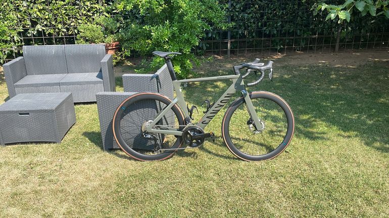 Brugt Canyon Aeroad Shimano 105 Di2 2025 Road & Gravel — billede 24 af 25