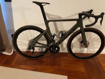 Brugt Canyon Aeroad Shimano 105 Di2 2025 Road & Gravel — billede 2 af 25