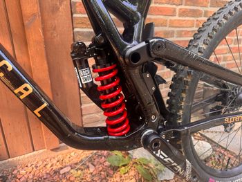 Commencal Custom SRAM GX 2025 Mountainbike d'occasion — image 6 sur 7