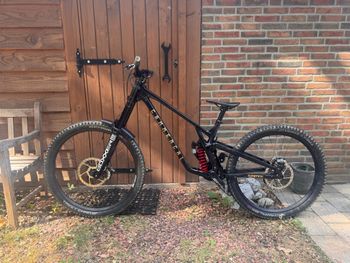 Commencal Custom SRAM GX 2025 Mountainbike d'occasion — image 2 sur 7