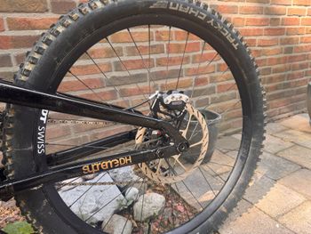 Commencal Custom SRAM GX 2025 Mountainbike d'occasion — image 7 sur 7