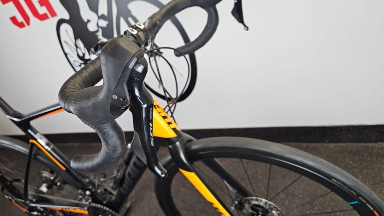 Brugt Giant Advanced 2 Disc + Carbon Wheels 2019 Road & Gravel — billede 9 af 17