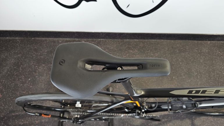 Brugt Giant Advanced 2 Disc + Carbon Wheels 2019 Road & Gravel — billede 11 af 17