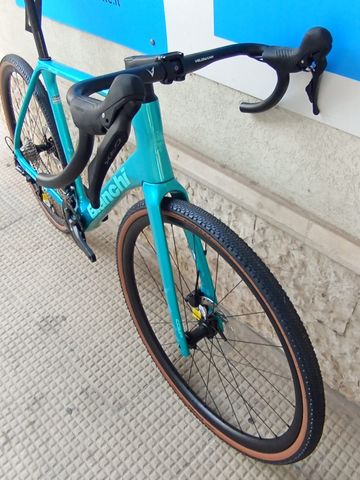 Brugt Bianchi Impulso COMP GRX 610 disc 2026 2026 Road & Gravel — billede 3 af 4