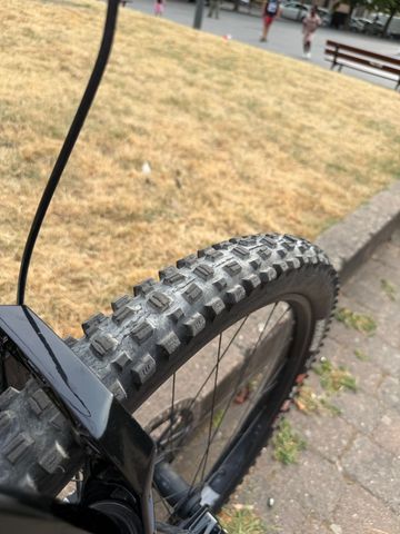 Použité YT Industries Capra CORE 3 MX 2023 2023 Mountainbike — obrázek 23 z 29