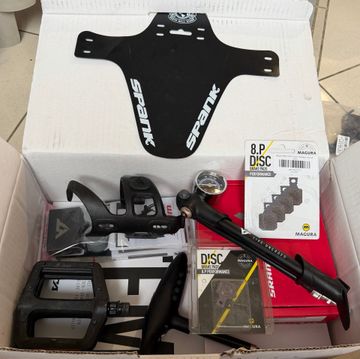 Použité YT Industries Capra CORE 3 MX 2023 2023 Mountainbike — obrázek 28 z 29