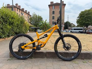 Použité YT Industries Capra CORE 3 MX 2023 2023 Mountainbike — obrázek 3 z 29