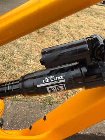 Použité YT Industries Capra CORE 3 MX 2023 2023 Mountainbike — obrázek 17 z 29