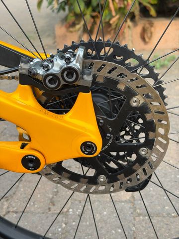 Použité YT Industries Capra CORE 3 MX 2023 2023 Mountainbike — obrázek 13 z 29