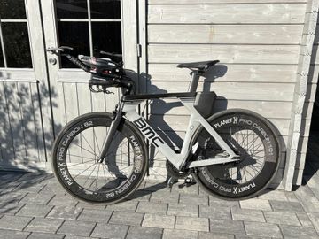 Used BMC TIMEMACHINE 02 THREE 2019 2019 Road & Gravel, Light Gray — image 1 of 11