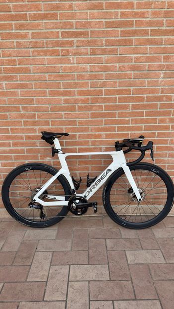 Použité Orbea ORCA AERO M20iLTD 2024 2024 Road & Gravel