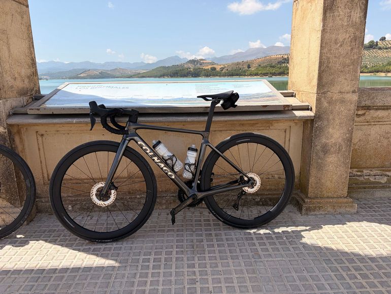 Colnago V4 Shimano 105 Di2 2025