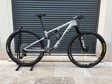 Tweedehands Specialized Epic Shimano XTR Di2 2025 Mountainbike — afbeelding 1 van 10