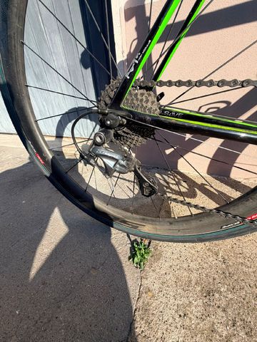 Used Cannondale SuperSix EVO Shimano Ultegra 2018 Road & Gravel, Green — image 4 of 5