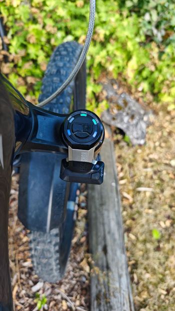 YT Custom SRAM X0 Eagle AXS (T-Type) 2024 Mountainbike usato, Blu — immagine 5 di 17
