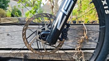 YT Custom SRAM X0 Eagle AXS (T-Type) 2024 Mountainbike usato, Blu — immagine 15 di 17