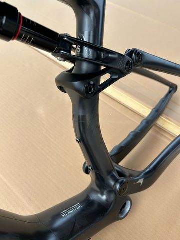Tweedehands Specialized S-Works Epic 8 2024 Frameset 2024 Mountainbike — afbeelding 16 van 17